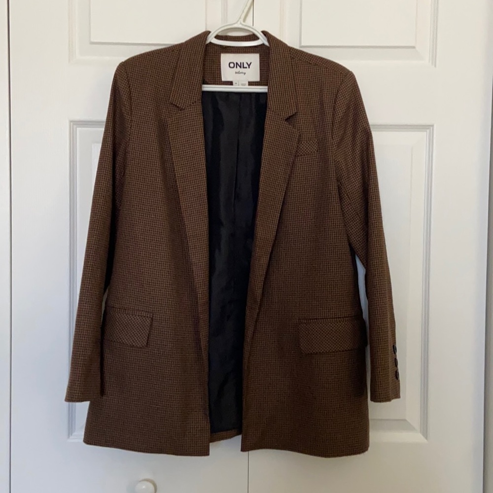 ONLY BROWN CHECK BLAZER